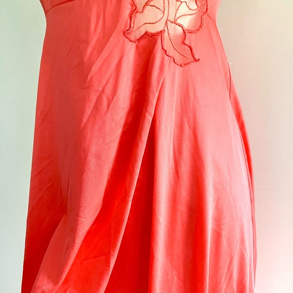 Vintage 70’s coral red orange lace flower slip gown dress & robe jacket set - Picture 7 of 16